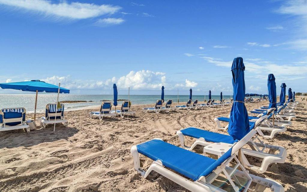 Singer Island Beach Resort And Spa, Located At The Palm Beach Resort 里维埃拉海滩 外观 照片